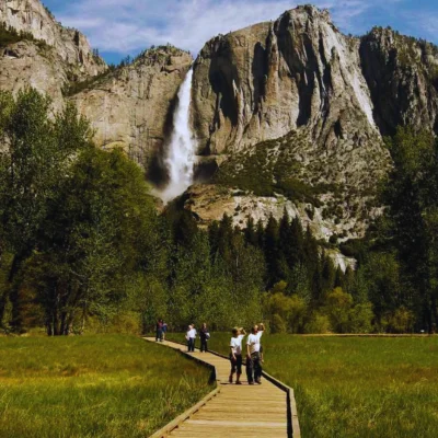 Yosemite National Park: A Natural Wonderland of Majestic Beauty